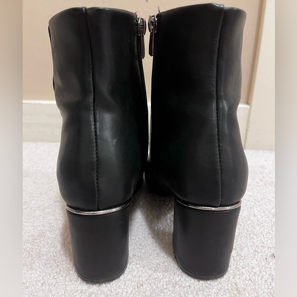 Woman’s Black Ankle Boot - Picture 3 of 5
